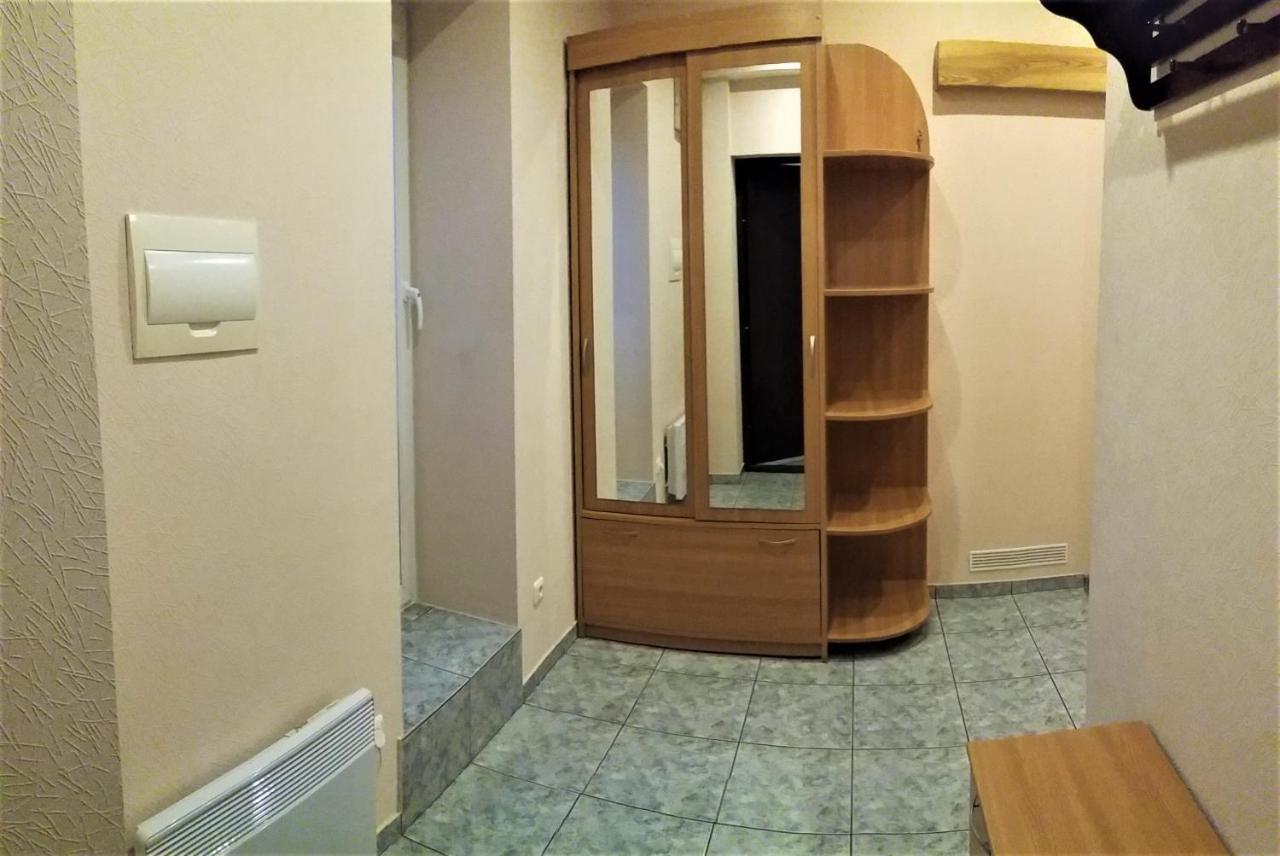 Apartaments Near Svyturio Arena Klaipėda Exterior foto